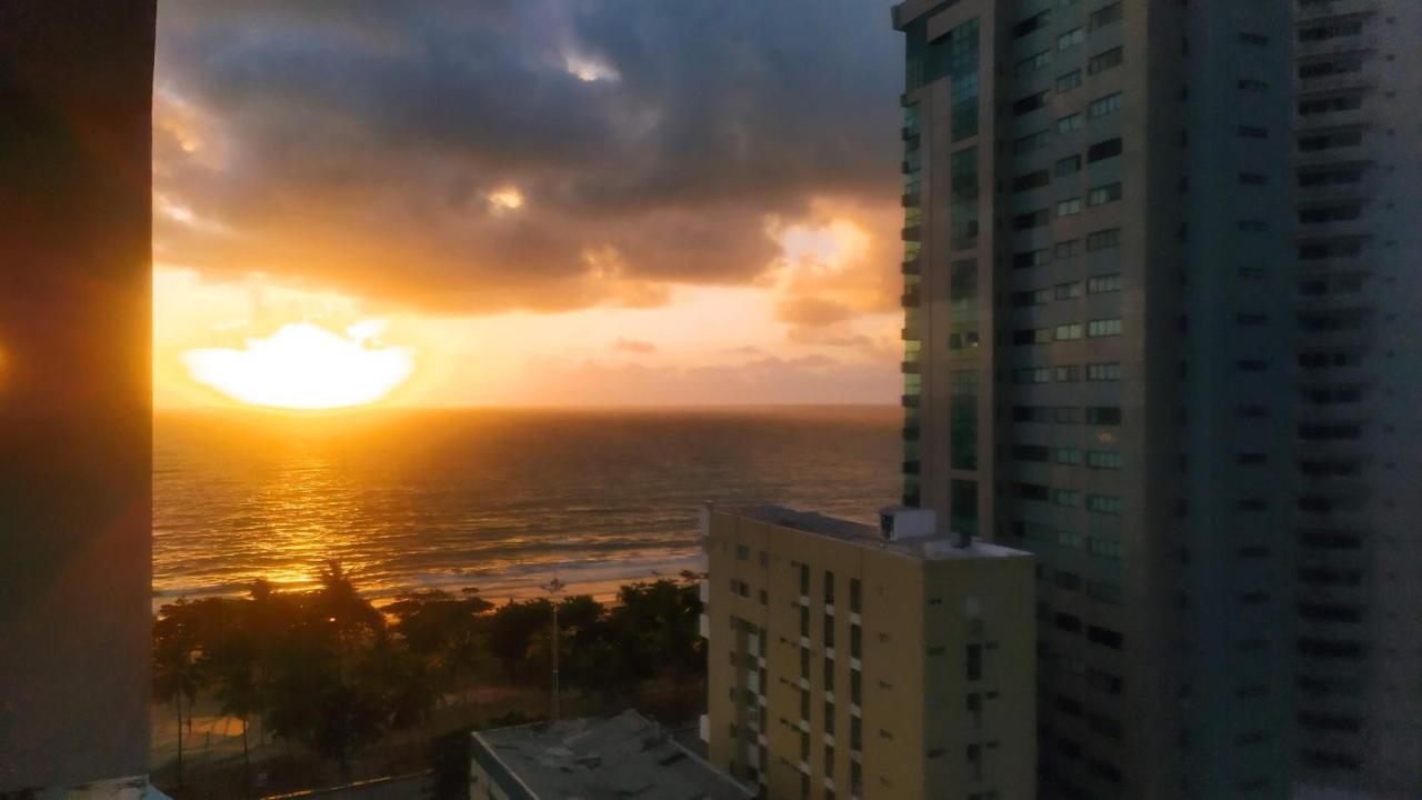 Apartamento com vista para o Mar e Piscina na cobertura. Recife Bagian luar foto
